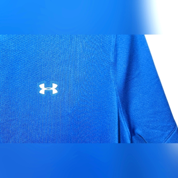 🌸 3/$25 🌸 Under Armour Blue Short Sleeve Athletic Tee-Size XL - Picture 7 of 10